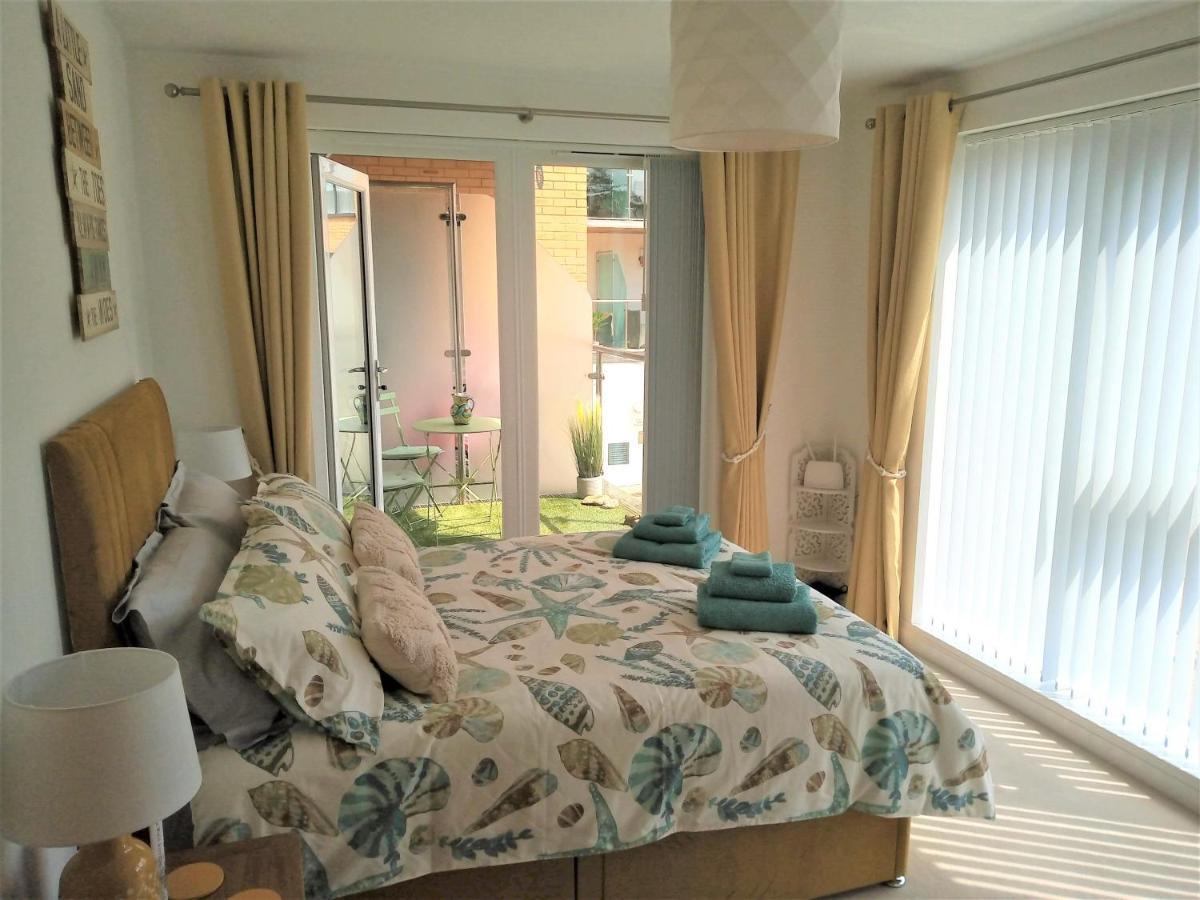 Stunning Apartment, Balconies, Private Beach, Coast Path Charlestown (Cornwall) Luaran gambar
