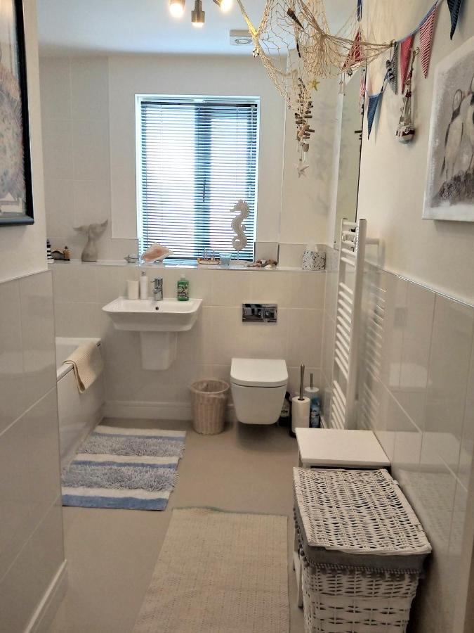 Stunning Apartment, Balconies, Private Beach, Coast Path Charlestown (Cornwall) Luaran gambar